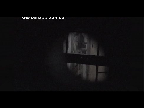 ❤️ Lourinho é filmado secretamente por um voyeur de bairro escondido atrás de tijolos ocos ☑ Porno em porno pt.robosexshop.ru