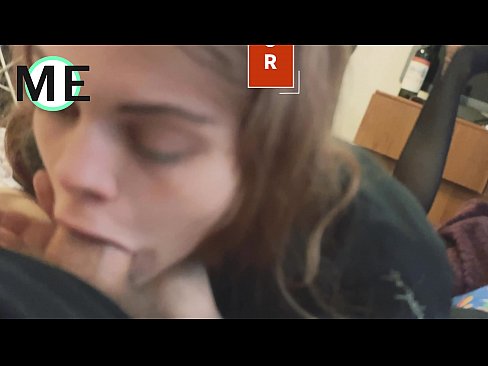 ❤️ Garganta, meia-calça rasgada e calcanhar rasgado é agradável de conhecer ☑ Porno em porno pt.robosexshop.ru